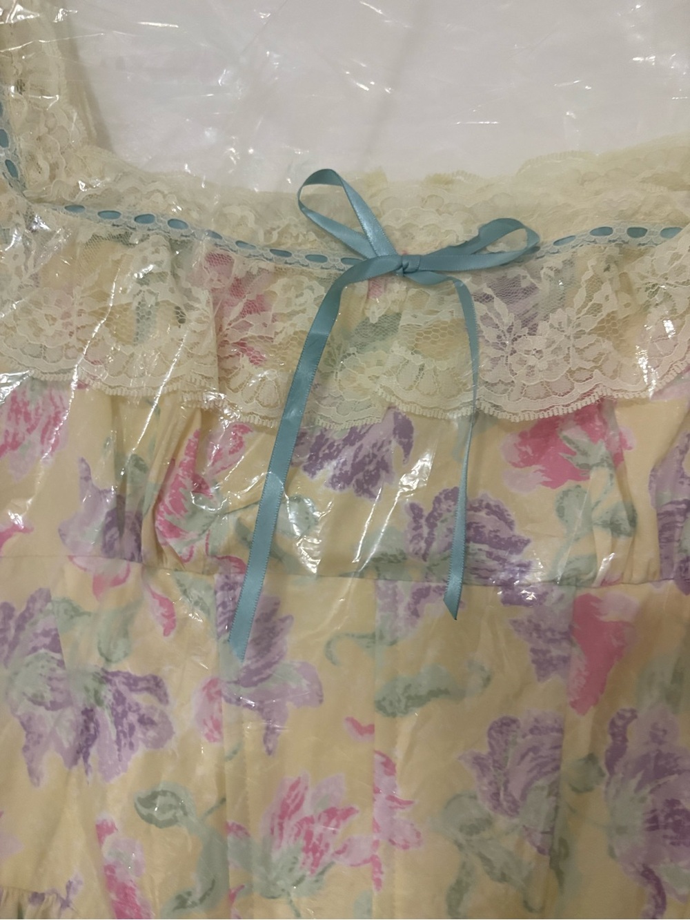 Lacemade honey tea garden dress - Picture 3 of 4